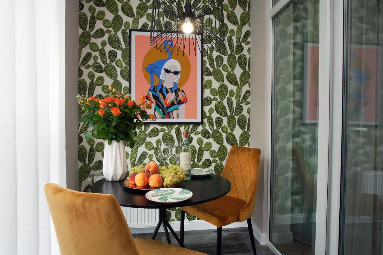 Allurapart мalahyt Apartment Kyiv