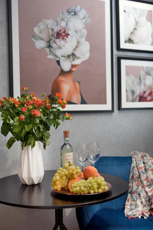 Allurapart мalahyt Apartment Kyiv